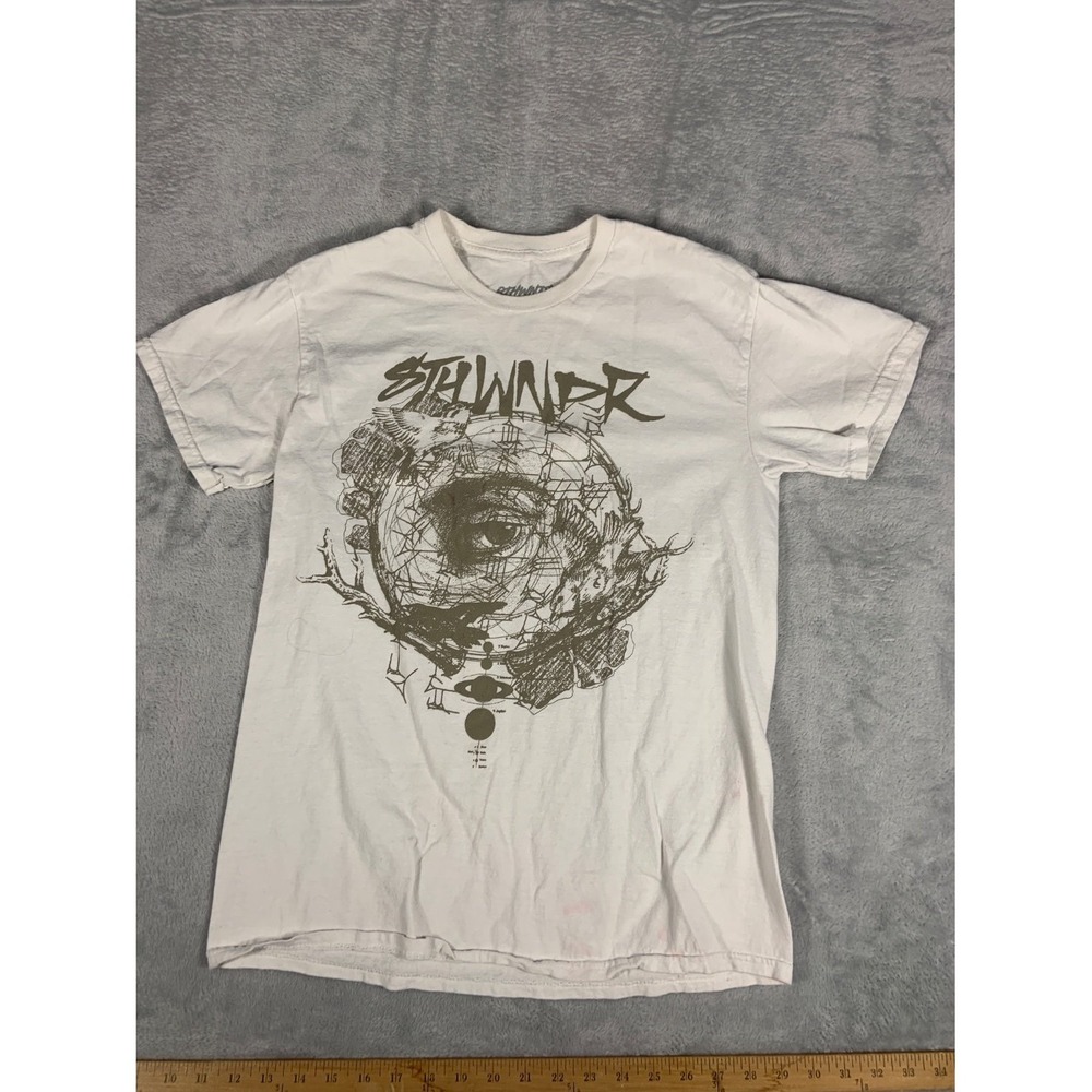 8 thWNDR Stunner Eye Graphic T-Shirt Men Size M White Streetwear Short Sleeve